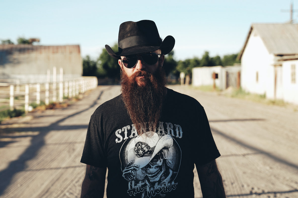 Cody Jinks Announces Headlining 2025 North American Hippies & Cowboys Tour