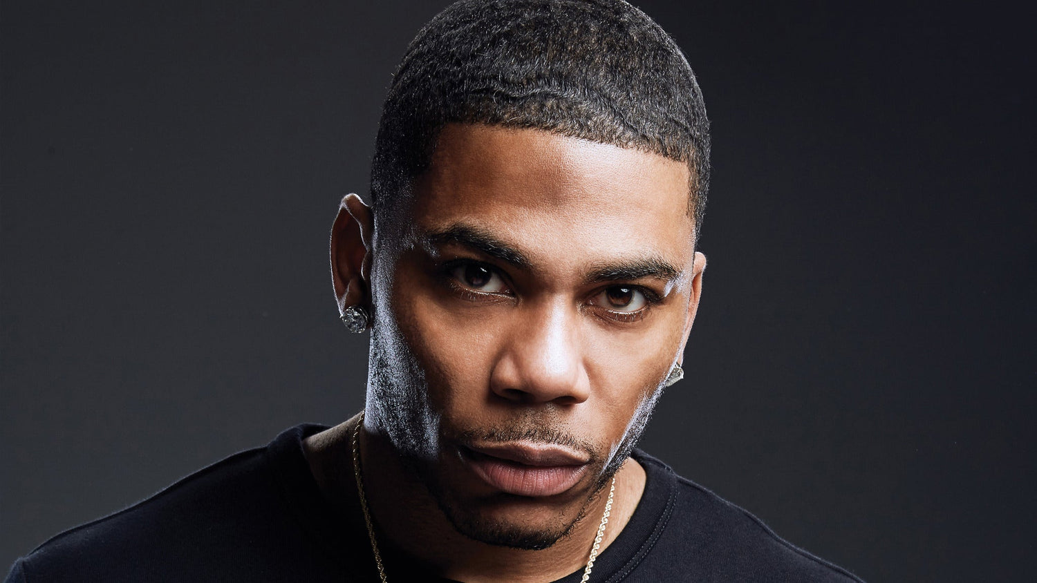 Nelly Announces the
