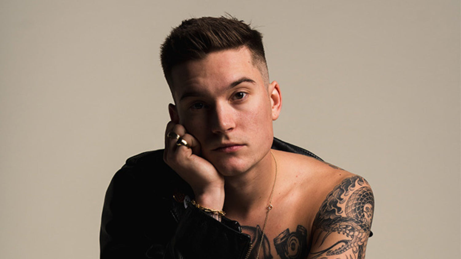 Acclaimed Singer-Songwriter Cameron Whitcomb Bringing the Fragile Egos Tour to House of Blues on April 1, 2026