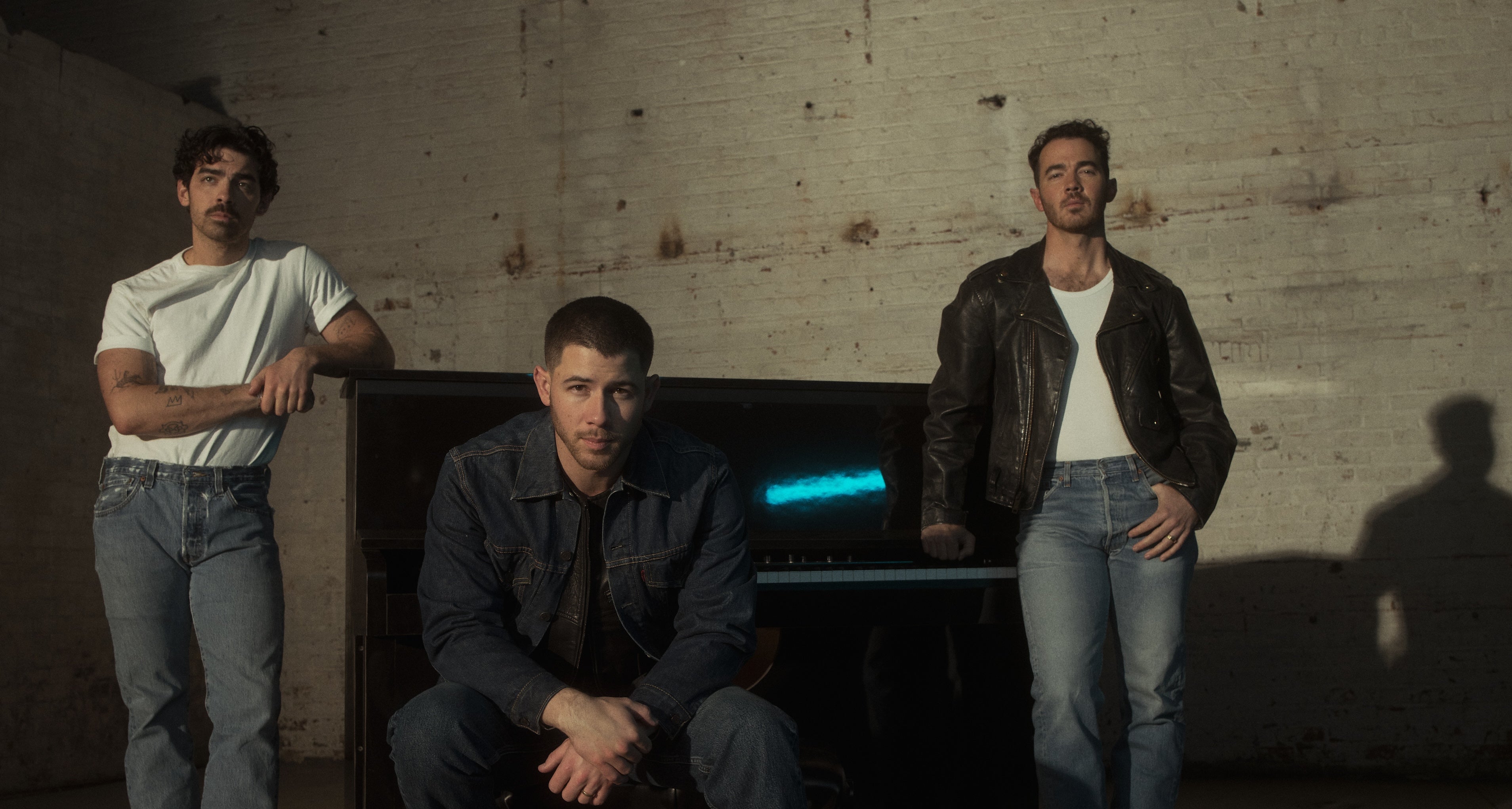 Jonas Brothers Massive “JONAS20: LIVING THE DREAM” to Visit Fenway Par